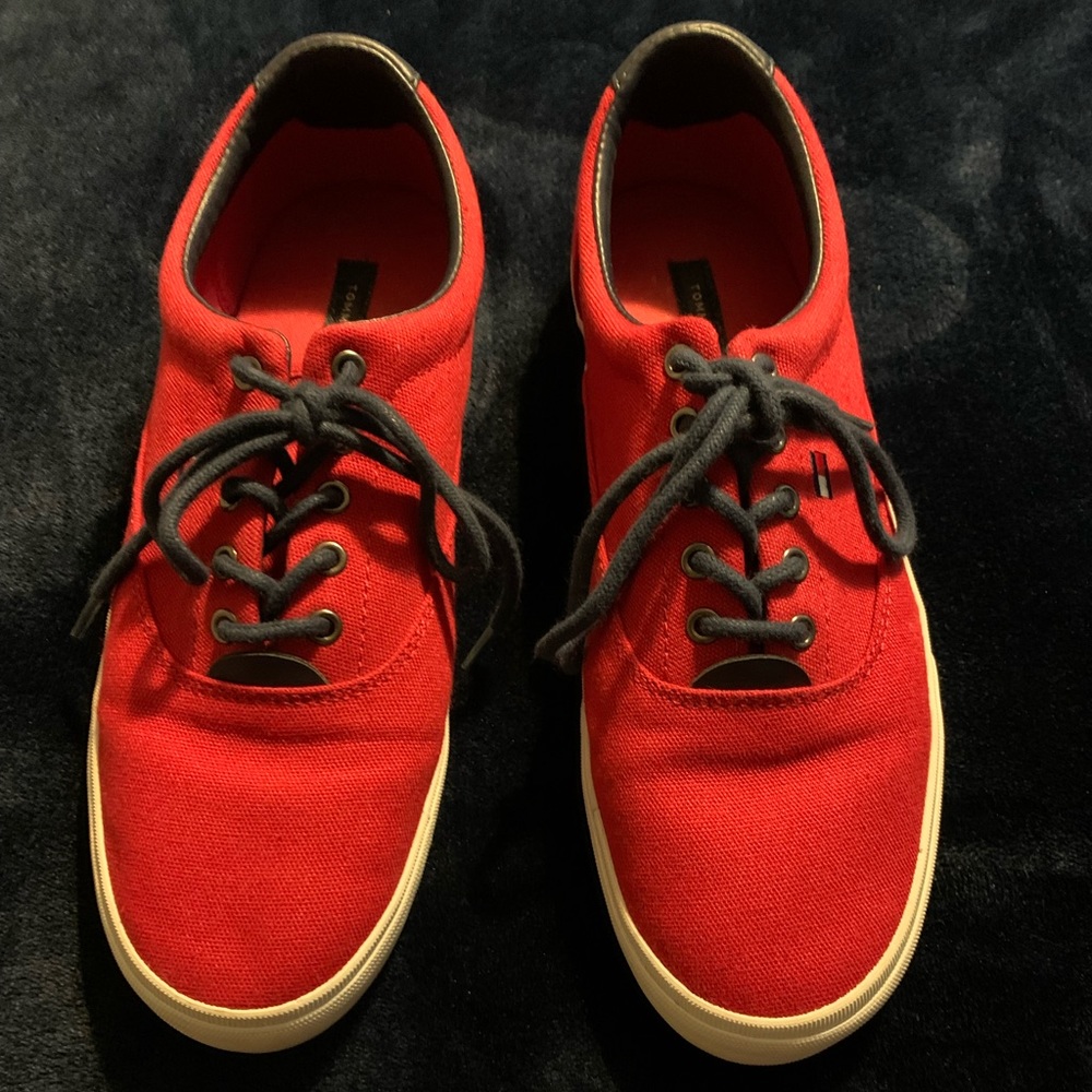 TOMMY HILFIGER SHOES